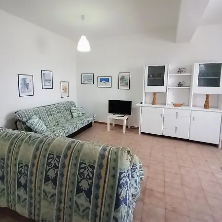 בית נופש Casa Marinella *